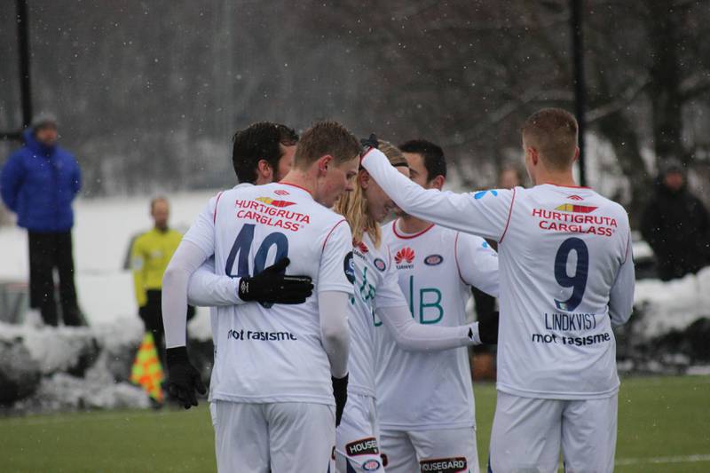 Elias Mar Omarsson sørget for at VIF slo Stabæk. FOTO: HAAKON THON

