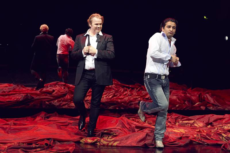 Det dansen i «Don Juan». Her Anders Baasmo Christiansen og Nader Khademi.