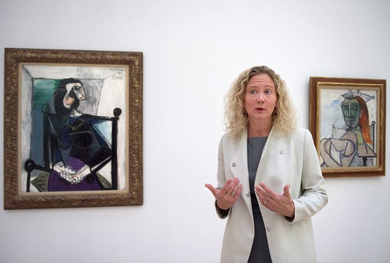 Tone Hansen, direktør ved Henie Onstad, etterlyser et nasjonalt ansvar for å spore eierhistorikken til kunst. FOTO: MIMSY MØLLER
