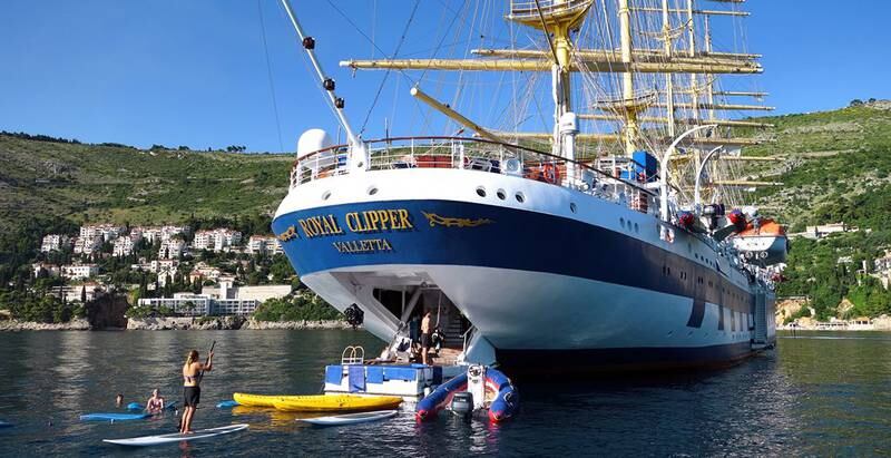 Star Clippers byr på luksuscruise med staselige seilbåter som legger til i mindre havner. FOTO: STAR CLIPPERS