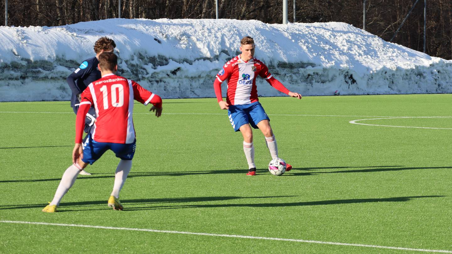 Andreas Hellum scoret Lyns andre mål mot KBK på straffe