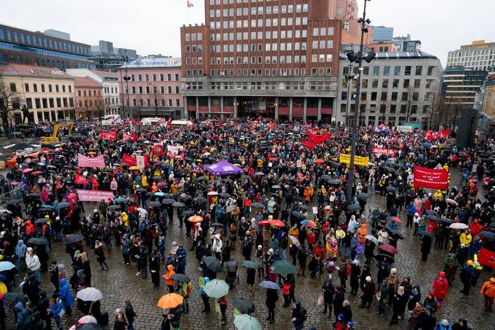 8. Mars-markering på Youngstorget i Oslo like før landet stengte ned i 2020