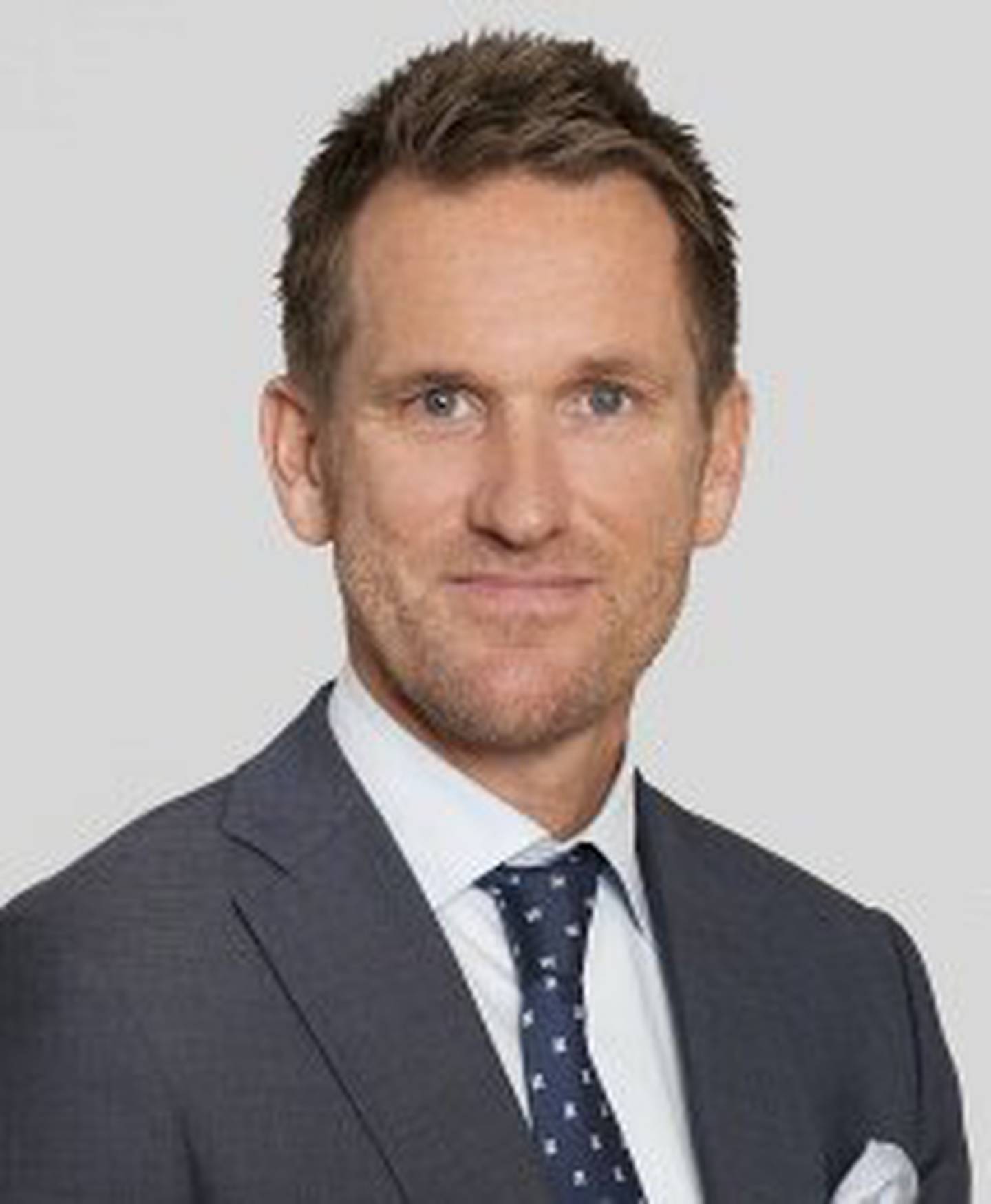 Henrik Emil Høyerholt er senior portfolioforvalter i Alfred Berg Kapitalforvaltning AS