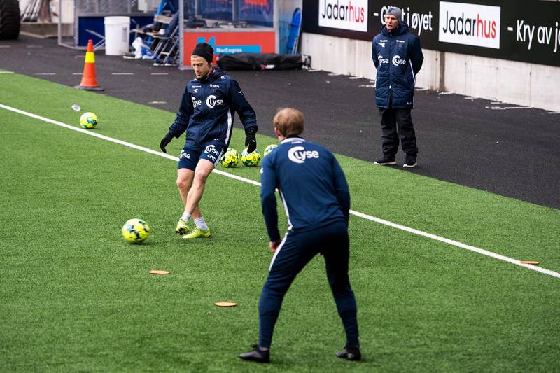 Stavanger 20200401. 
Viking trener på Viking stadion i Stavanger.
Foto: Carina Johansen / NTB scanpix