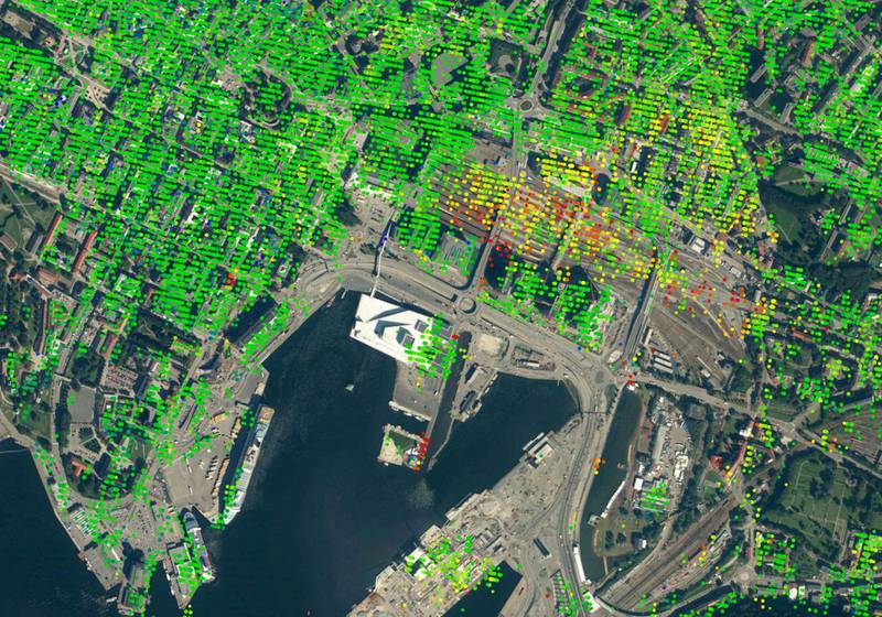 Slik arter satellittbildene som forskerne har gratis tilgang til gjennom EUs miljøovervåkningsprogram. Det hvite feltet er operaen i Oslo.