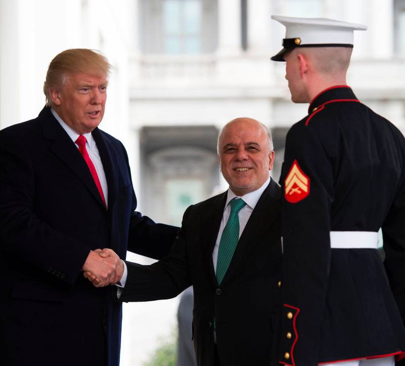 USAs president Donald Trump tar imot Iraks stats­minister Haydar al-Abadi i Det hvite hus. 
