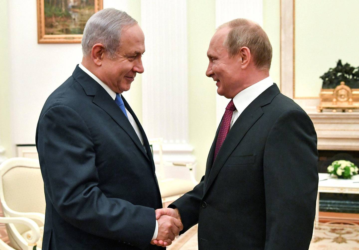Flere møter: Siden krigen i Syria brøt ut, har Israels statsminister Benjamin Netanyahu og Russlands president Vladimir Putin hatt en skjør forståelse for hverandres krigføring. De siste årene har de to møttes en rekke ganger. FOTO: NTB SCANPIX