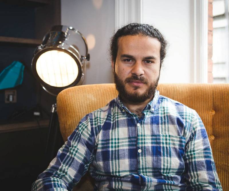 Mohamed Jalaby får ikke lov til å jobbe som filmregissør i Norge. 															FOTO: AMBULANCEGAZAFILM.COM