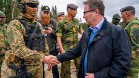 Gram varsler mer våpenhjelp til Ukraina