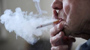 Studie: Røyking forsterker følelsen av isolasjon og ensomhet
