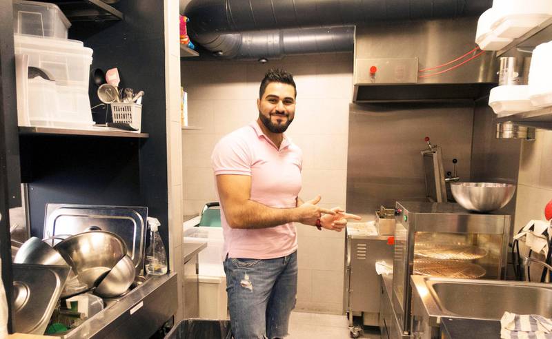 på kjøkkenet: Ahmad Rashid jobber på Dr. Crunchy i Nydalen.