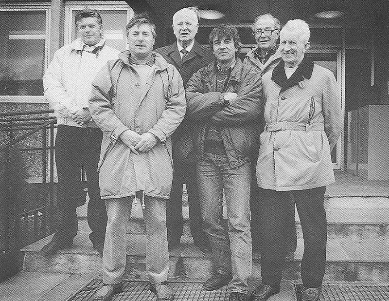 Fra 1963 til 1987 hadde verkstedklubben seks klubbformenn: Bak fra v.: Fred W. Iversen, Peer H. Bruun og Ingar Iversen. Foran fra v.: Jan Eilert Bjørnstad, Kjell Halvorsen og Fredrik A. Johansen.