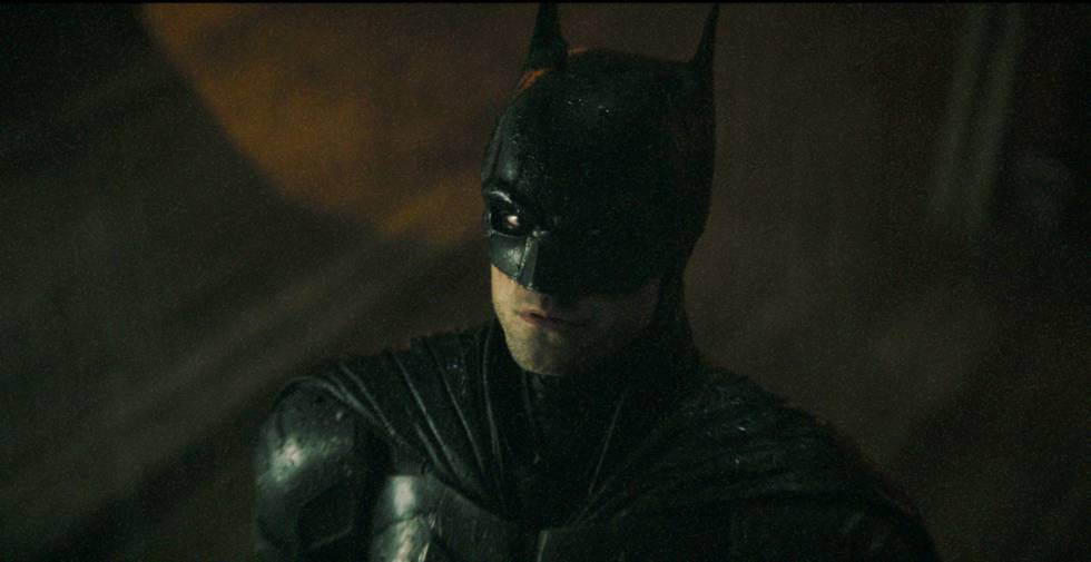Robert Pattinson i «The Batman», superhelten som fronter den neste offensiven  av filmer og serier fra Warner Bros og DC Comics som skal pågå gjennom hele 2022.