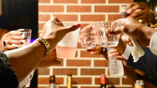 Hva med alkoholfrie bobler på 17. mai? NoLo-trenden blir stadig mer populær