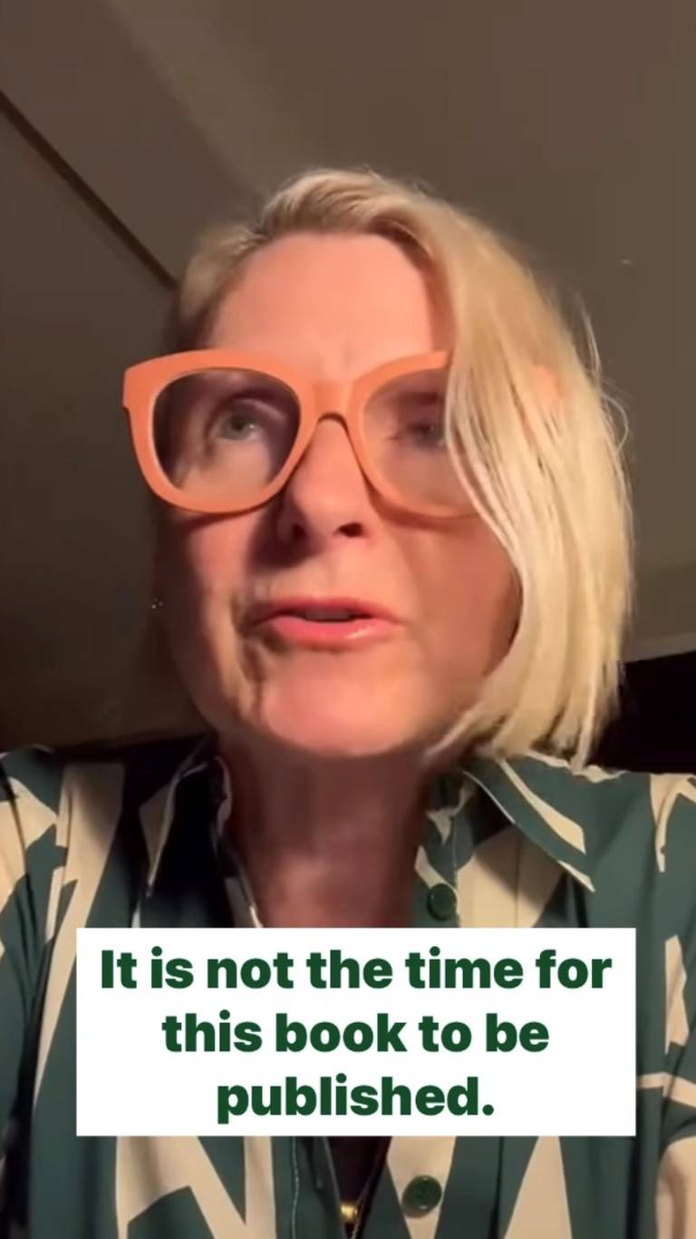 Elizabeth Gilbert legger fram avgjørelsen sin i en Instagram-video mandag.
