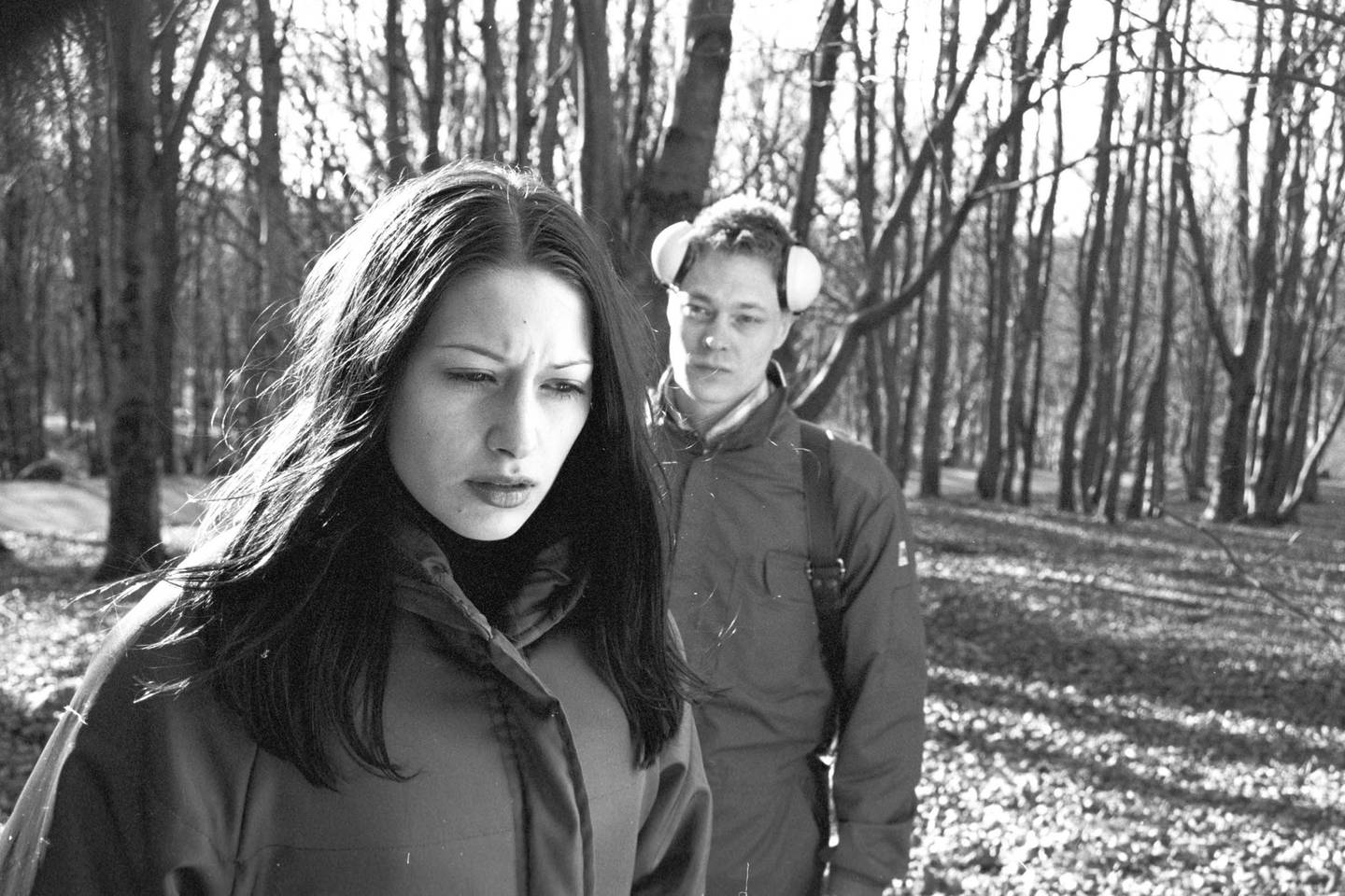 Pia Tjelta og Kristoffer Joner i filmen Mongoland (2001).