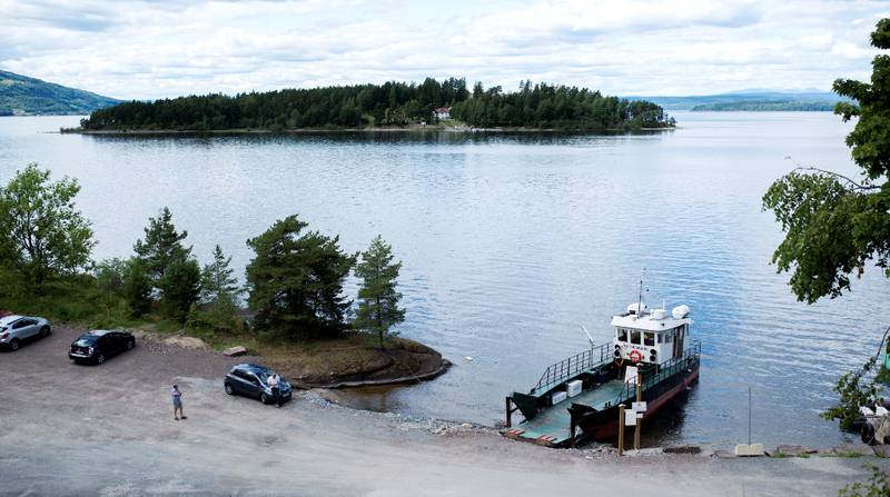 MS Thorbjørn er klar for å frakte ungdommer til Utøya. FOTO: MELISA FAJKOVIC