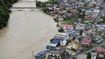 Uvær i Japan – 200.000 bedt om å evakuere