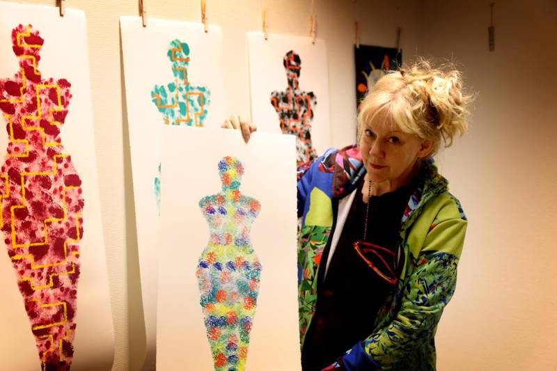 Pia Myrvold skal ha en vinterutstilling i atelieret sitt de neste ukene.