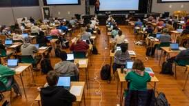 Lærer: – Elever ikke garantert anonymitet ved eksamen