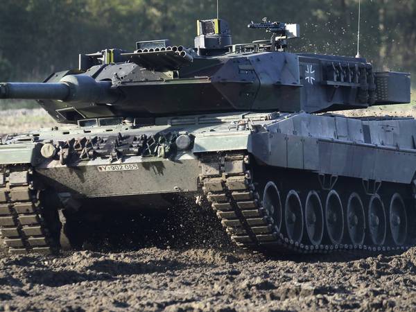 Spiegel: Tyskland vil sende egne Leopard-stridsvogner til Ukraina