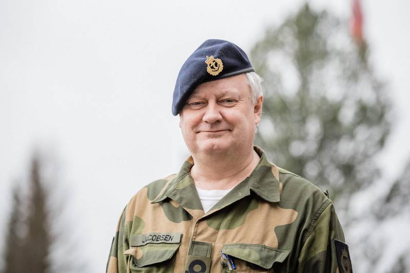 KRITISK: Tidligere kommandørkaptein Svein Jarle Jacobsen mener kysten er dårligere sikret nå. FOTO: Forsvaret