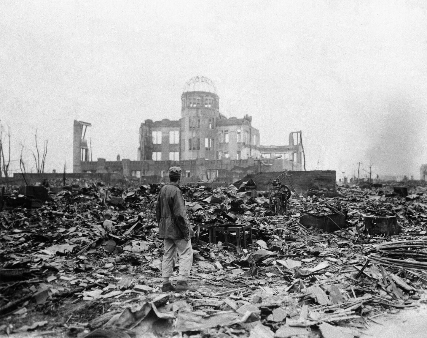 Atomvåpen er kun blitt brukt i august 1945, mot Hiroshima og Nagasaki. Konsekvensene var katastrofale. Her fra Hiroshima 8. september 1945, en måned etter angrepet.