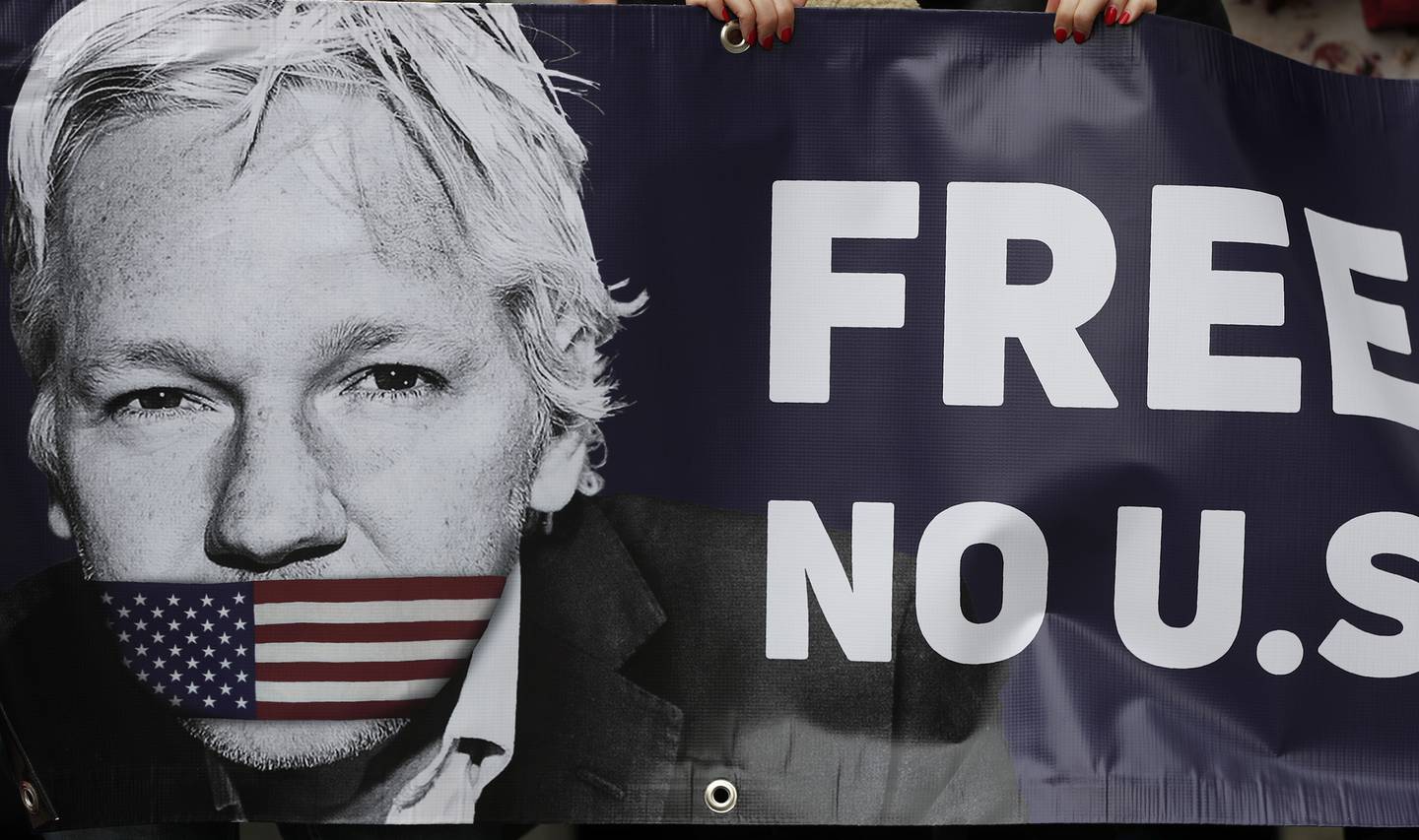 Julian Assange-supportere under en protest i London i 2019.