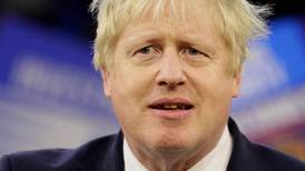Brakvalg for Boris Johnson, knusende nederlag for Labour