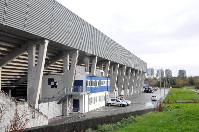 Sørsiden av SR-Bank Arena planlegges utbygget. Samtidig vil dette kreve en omregulering av stadion forteller Ole Rugland som er styreleder i Viking stadion AS.