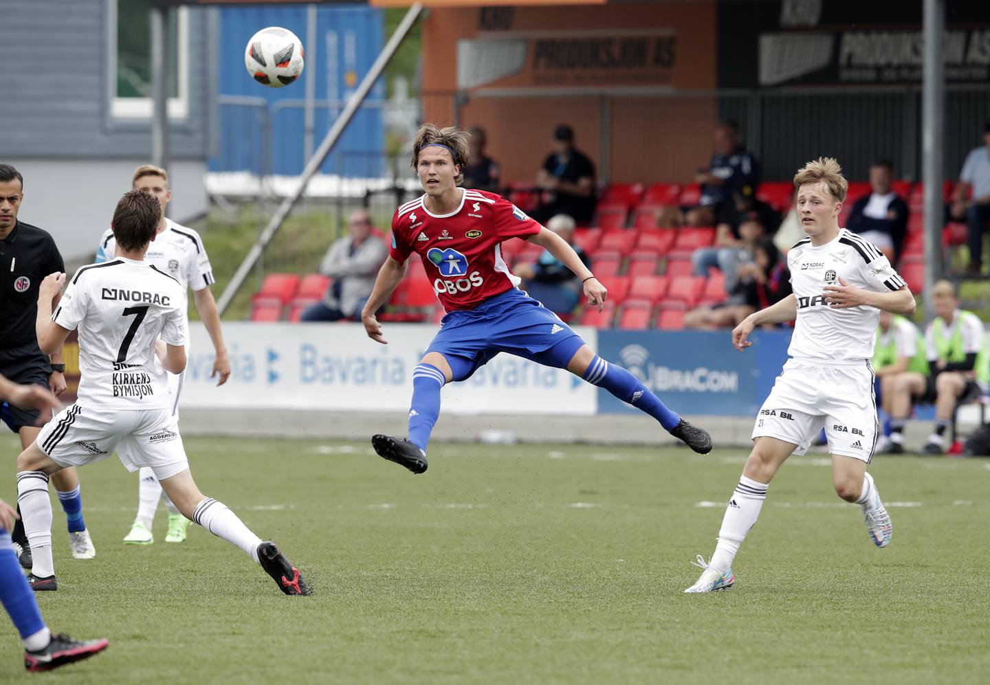 Skeids Anders Johan Johansen prøver seg mot Arendal på Nordre Åsen lørdag.