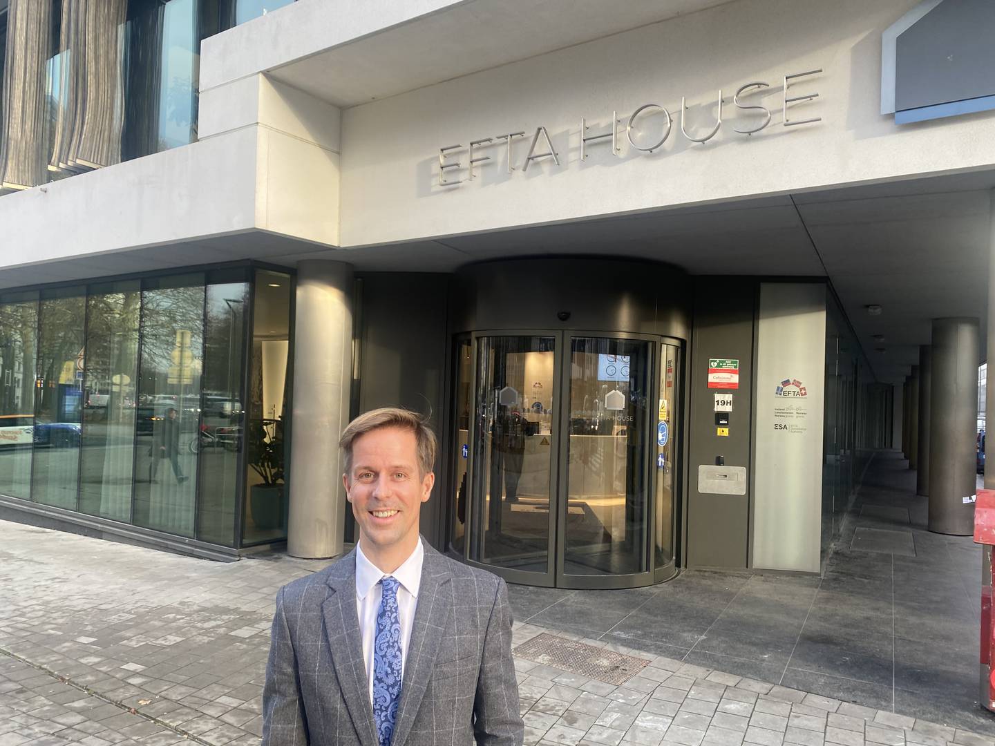 Direktør for konkurranse og statsstøtte i ESA, Gjermund Mathisen, utenfor EFTA-huset i Brussel.