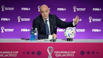 Fifa framskynder egen kapteinsbind-kampanje