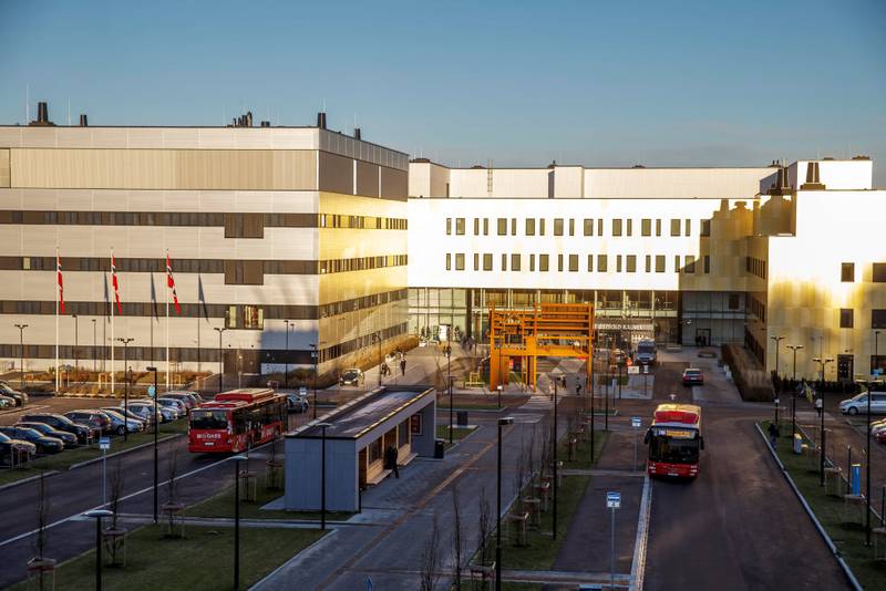 Ved Sykehuset Østfold har det blitt varslet om «reduksjon i bemanning innen alle områder», går det fram av SVs gjennomgang.