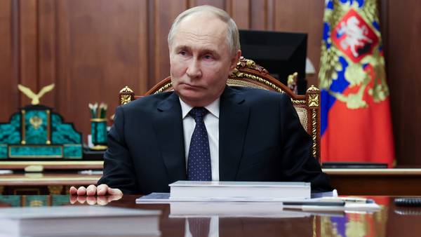 Strammer løkken rundt «Putins juvel»: – På tide å ta hintet