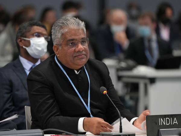 COP26-lederen bønnfaller delegatene om å godta avtaleutkast