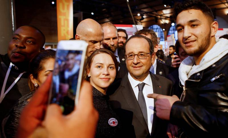 Frankrike spekulerer nå i hvem som tvang president Hollande til å ikke stille på ny.