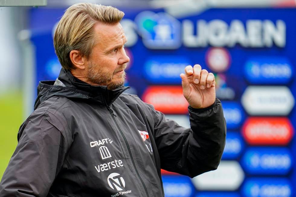 FFKs trener Bjørn Johansen under 1.-divisjonskampen i fotball mellom KFUM og Fredrikstad onsdag.