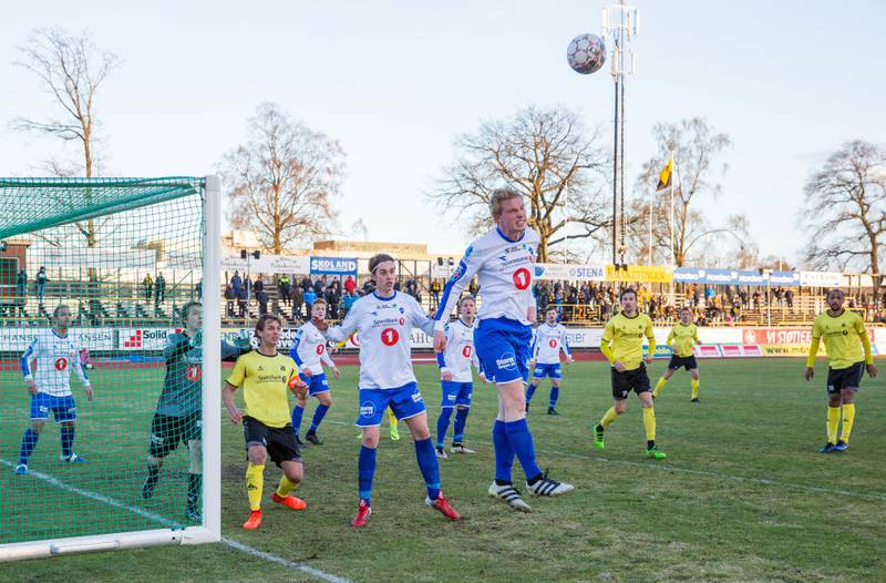 Sprints Eirik Kaldheim, som scoret 0-1-målet, var mye involvert i forsvar også.