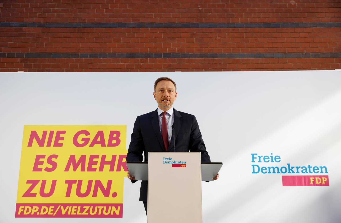 FDP-leder Christian Lindner møtte pressen onsdag.