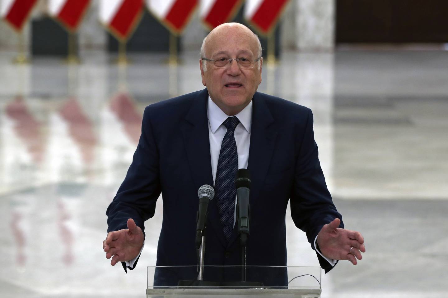 STATSMINISTER: Mangemilliardæren Najib Mikati fikk 26. juli i oppdrag å danne ny regjering i Libanon. For å få utløst nye lån som kan redde den libanesiske økonomien, må han trolig gå med på reformer