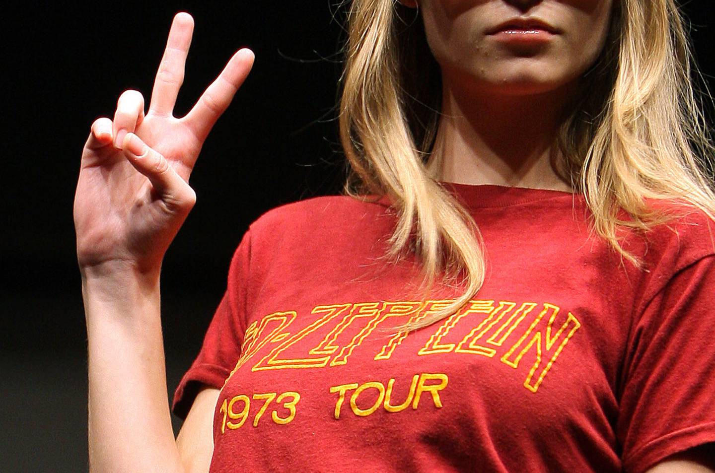Vintage Led Zepellin 1973-turné-skjorte er samleobjekt som selges for tusenvis av kroner.