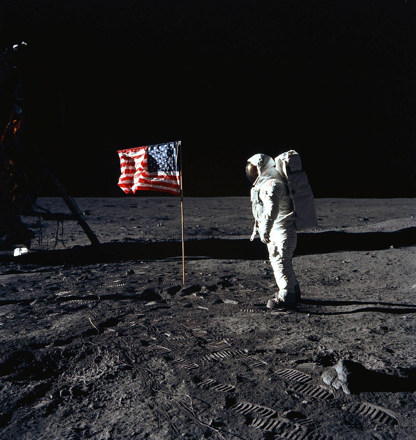 (FILES) This July 20, 1969 file photo shows US Astronaut Edwin E. Aldrin, Jr., lunar module pilot of the first lunar landing mission, as he poses for a photograph beside the deployed United States flag during Apollo 11 Extravehicular Activity (EVA) on the lunar surface area called the Sea of Tranquility. The Lunar Module (LM) is on the left, and the footprints of the astronauts are clearly visible in the soil of the Moon. On July 16, 1969, NASA astronauts Neil Armstrong, Buzz Aldrin and Michael Collins launched toward the moon atop a Saturn V rocket. Four days later, on July 20, Armstrong and Aldrin landed their Eagle lander at Tranquility Base on the moon as Collins remained in orbit aboard the command module. The 45 year anniversary of the landing will be marked on July 20, 2014.  AFP PHOTO / NASA/HANDOUT  = RESTRICTED TO EDITORIAL USE - MANDATORY CREDIT "AFP PHOTO / NASA / HANDOUT" - NO MARKETING NO ADVERTISING CAMPAIGNS - NO A LA CARTE SALES/DISTRIBUTED AS A SERVICE TO CLIENTS =