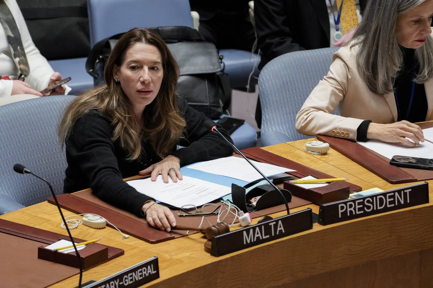 Presidentskapet i FNs sikkerhetsråd går på rundgang. Denne måneden er det Malta som har setet, ved Vanessa Frazier.