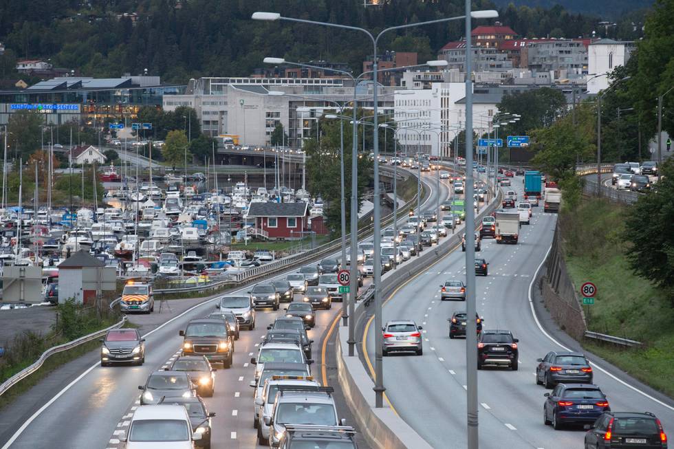 Hver tredje bil skal bort fra Oslos veier innen 20130. 