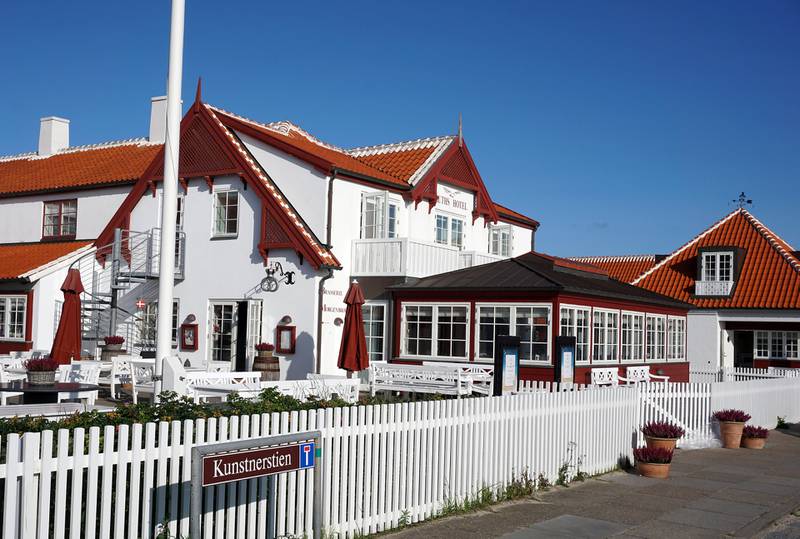 Ruths Hotel er et av de klassiske, herlige badehotellene i Gamle Skagen. 