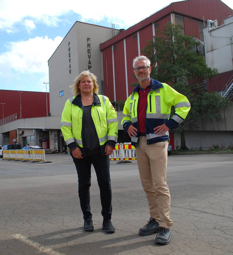 RYDDER JEVNLIG: Miljøsjef Elin Rustad og direktør Fredrik Hellström ved Frevar tar bekymringen fra naturvernerne på alvor.