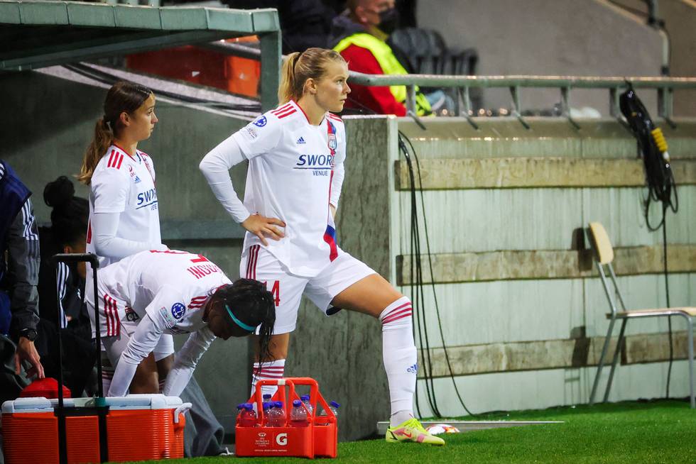 Ada Hegerberg fikk tirsdag sine første minutter for Lyon siden januar 2020. Hun slapp til som innbytter i 3-0-seieren borte mot svenske Häcken i mesterligaen.