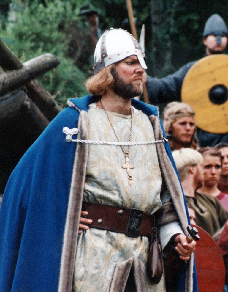 Ingar Helge Gimle som kongen i Stiklestadspelet 1994