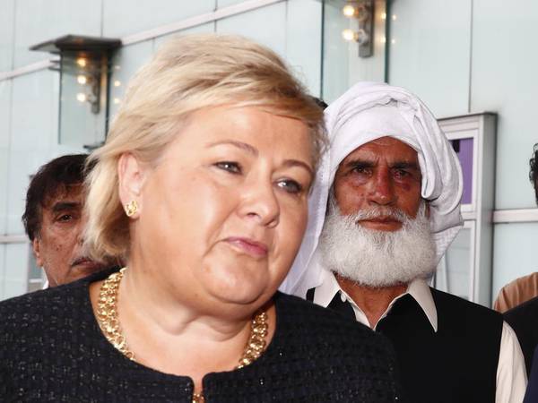 Statsminister Erna Solberg om moskéterroren: – Vi er ikke stolte